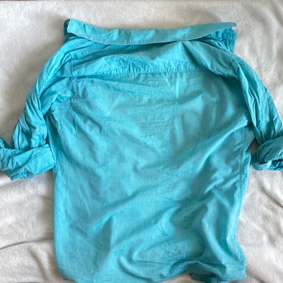 J. Crew Lightweight Button-down Shirt - Picture 2 of 3